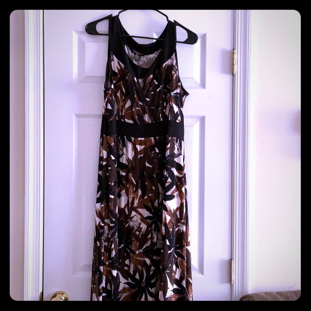 Sleeveless Maxi Dress